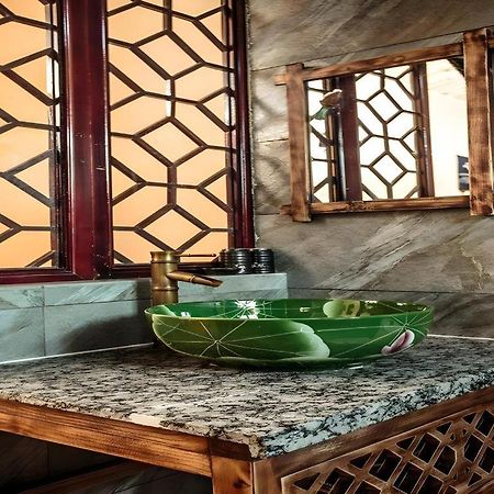Guilin Lotus Hotel Εξωτερικό φωτογραφία