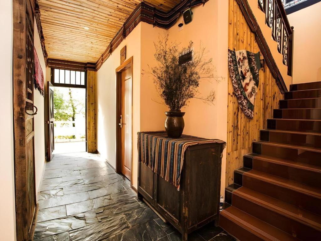 Guilin Lotus Hotel Εξωτερικό φωτογραφία