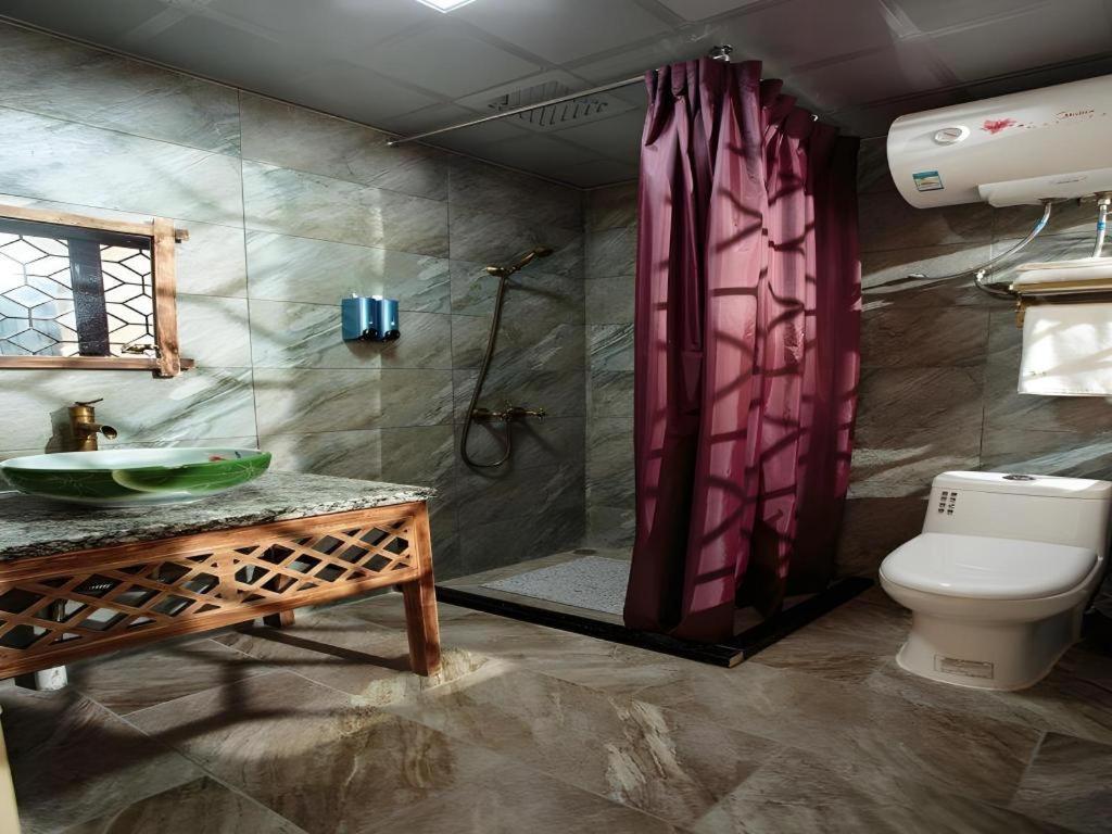 Guilin Lotus Hotel Εξωτερικό φωτογραφία